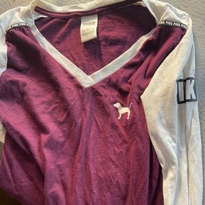 🌻3/$15🌻Maroon VS Pink LS